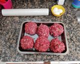 Foto del paso 2 de la receta: Pan de carne arrollado con jamón y queso