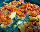 Foto langkah ke 3 dari resep Sambel Goreng Kulit Sapi Masak Pandan ala Chef Muhammad.