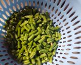 Foto langkah ke 1 dari resep Oseng simple kacang panjang.
