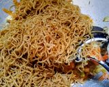 Foto langkah ke 5 dari resep Bihun Goreng.