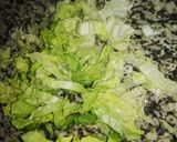 Foto del paso 4 de la receta: Buñuelos de lechuga