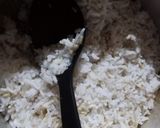 A picture of step 3 of Spam Musubi.