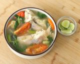 Foto langkah ke 6 dari resep Sup Ikan Kemangi Devina Hermawan.