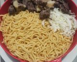Foto langkah ke 5 dari resep 120. Soto Mie Bogor Kuah Merah.