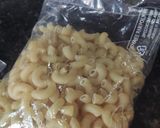 A picture of step 1 of Macaroni.