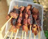Foto langkah ke 4 dari resep Sate Kambing Empuk.