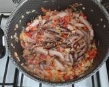 Foto del paso 3 de la receta: El arroz amarillo con calamares