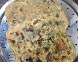 A picture of step 7 of Paneer paratha.