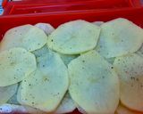 Foto del paso 3 de la receta: Salmón al horno con patatas
