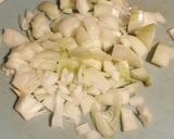 Une image de l'étape 1 de Quiche chèvre jambon oignons.