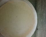 A picture of step 2 of Egg paratha.