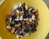 A picture of step 3 of Dry fruit munchies.