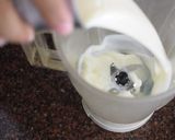 A picture of step 2 of Loaded shake/ Chocolate Milk shake.