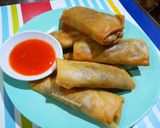 Foto langkah ke 5 dari resep Lumpia isi taoge wortel.