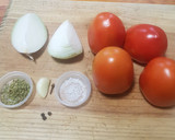 Foto del paso 1 de la receta: Salsa de jitomate sin chile