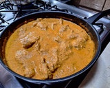 Foto del paso 3 de la receta: Guiso de piernas de pollo con tomate y ajonjolí