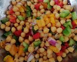 Foto del paso 7 de la receta: Ensalada de garbanzos con langostinos y mejillones