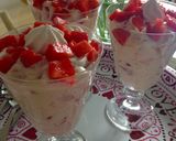 Φωτογραφία βήματος 5 της συνταγής Eton Mess - επιδόρπιο με φράουλες