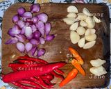 Foto langkah ke 4 dari resep Seafood Saos Padang.