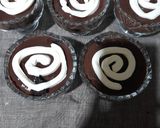 A picture of step 5 of Chocolate dessert.