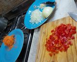 Foto del paso 1 de la receta: Salsa de tomates con papa