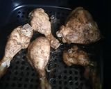 A picture of step 4 of Thai chicken recipe.