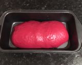A picture of step 3 of Beetroot loaf.