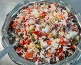 Une image de l'étape 13 de Salade de Riz aux Tomates, Thon, Feta et Romarin.