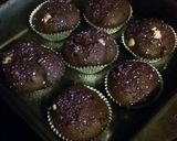 A picture of step 5 of Double Chocolate Chip Muffins.