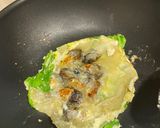 A picture of step 5 of Oyster Omelette (O-a-tsian).