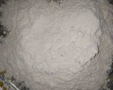 A picture of step 2 of Gujarati Dal Dhokli.