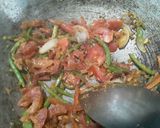 A picture of step 2 of Soupy veg noodles...