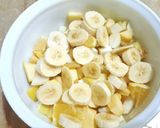 A picture of step 1 of Healthy Fruit Bowl😍.
