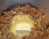 A picture of step 3 of Classic French Onion Soup.