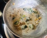 A picture of step 8 of Creamy White Sauce Pasta.