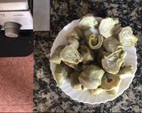 Foto del paso 1 de la receta Alcachofas, gambas y gulas en Thermomix