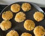 A picture of step 3 of Sago Tikki.