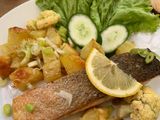 Garlic Lemon Butter Salmon with Cheesy Baked Potato n Cauliflower (easy-healthy)