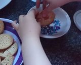 Foto del paso 2 de la receta: Alfajores de galletitas (👭Guille y Agus) 😍😍