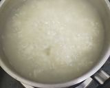 Foto langkah ke 1 dari resep Bubur ayam nasi sisa.