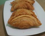 Foto langkah ke 5 dari resep RESEP KARIPAP PUSING / Curry puff.