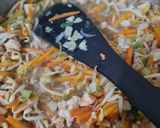 Foto langkah ke 3 dari resep Lumpia Udang Sayur.