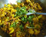 गोभी आलू मटर की सूखी सब्जी(gobhi aloo matar ki sukhi sabzi recipe in hindi) रेसिपी चरण 6 फोटो