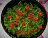 Foto del paso 4 de la receta: Ensalada de rúcula con tomates confitados