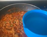 A picture of step 4 of Ají de Fideo.