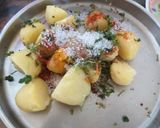 A picture of step 2 of Gujju special batata vada.