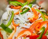 A picture of step 3 of Quick Chicken Bowls.