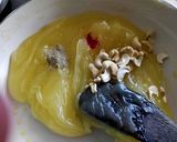 A picture of step 5 of Karachi Halwa.