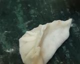 A picture of step 3 of Soya Momos.
