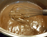 Foto del paso 3 de la receta: Chocoflan con almendras crocantes